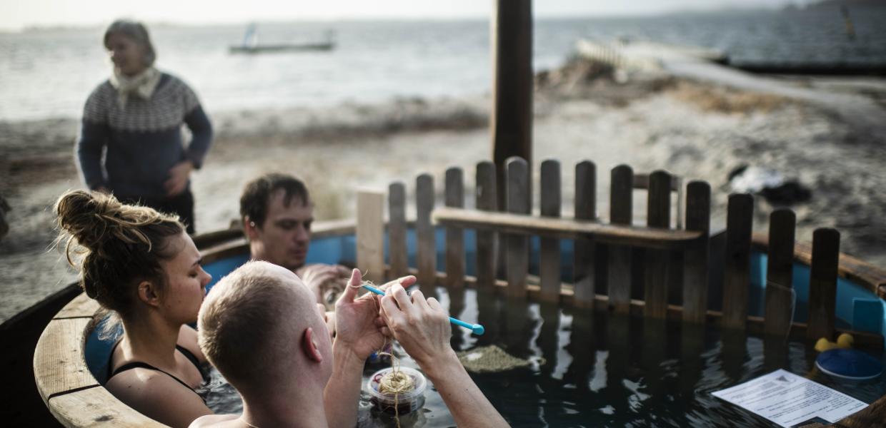 Strik og hækl i vildmarksbad